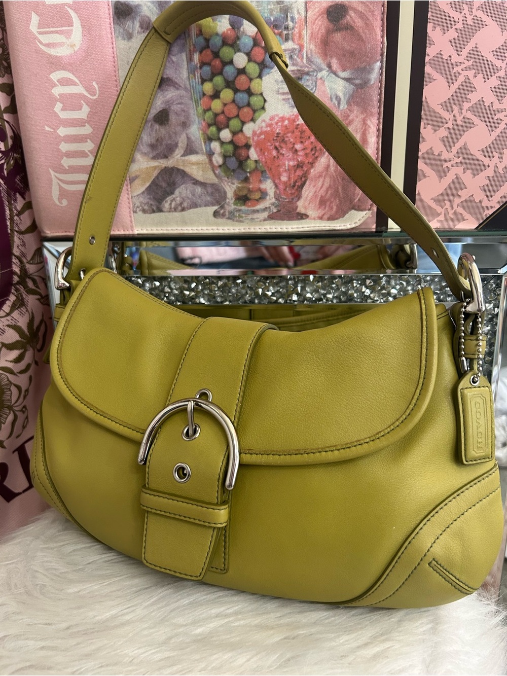 Y2K Vintage 2004 Coach Soho 9248 Lime Green Leather Buckle Flap Shoulder Bag